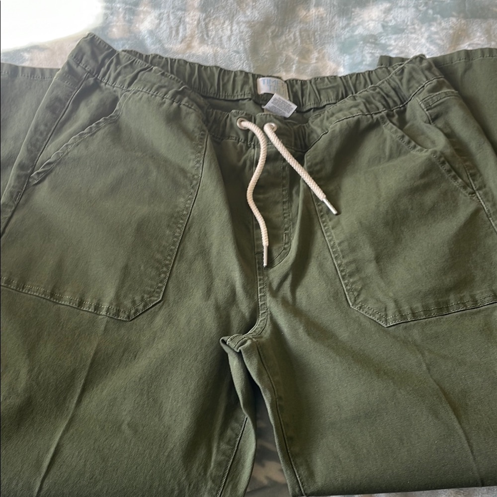 Olive Green women’s pants